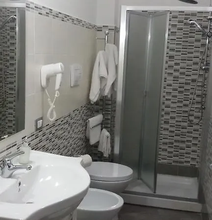 Hf Fiorella Oda ve Kahvaltı