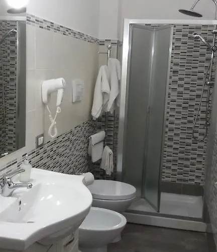 Hf Fiorella Bed & Breakfast